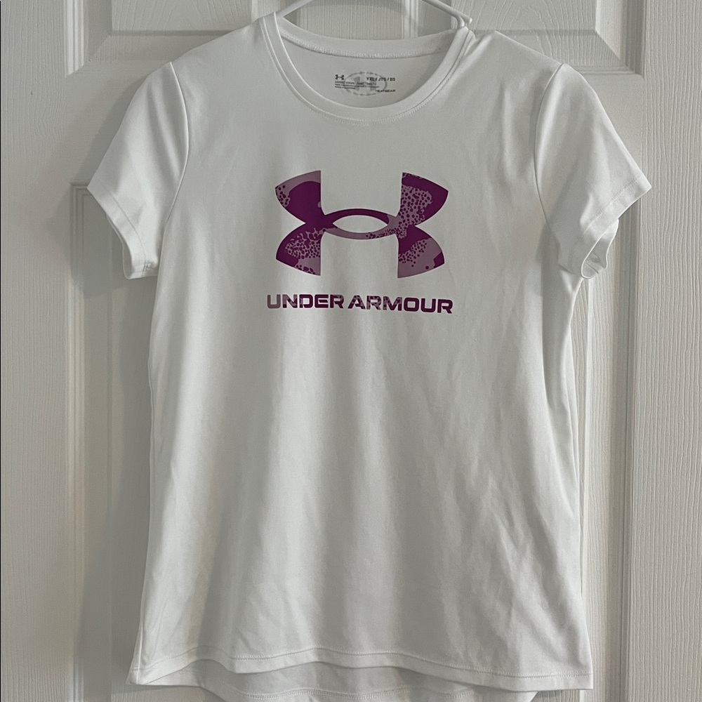 Youth under Armour athletic tee